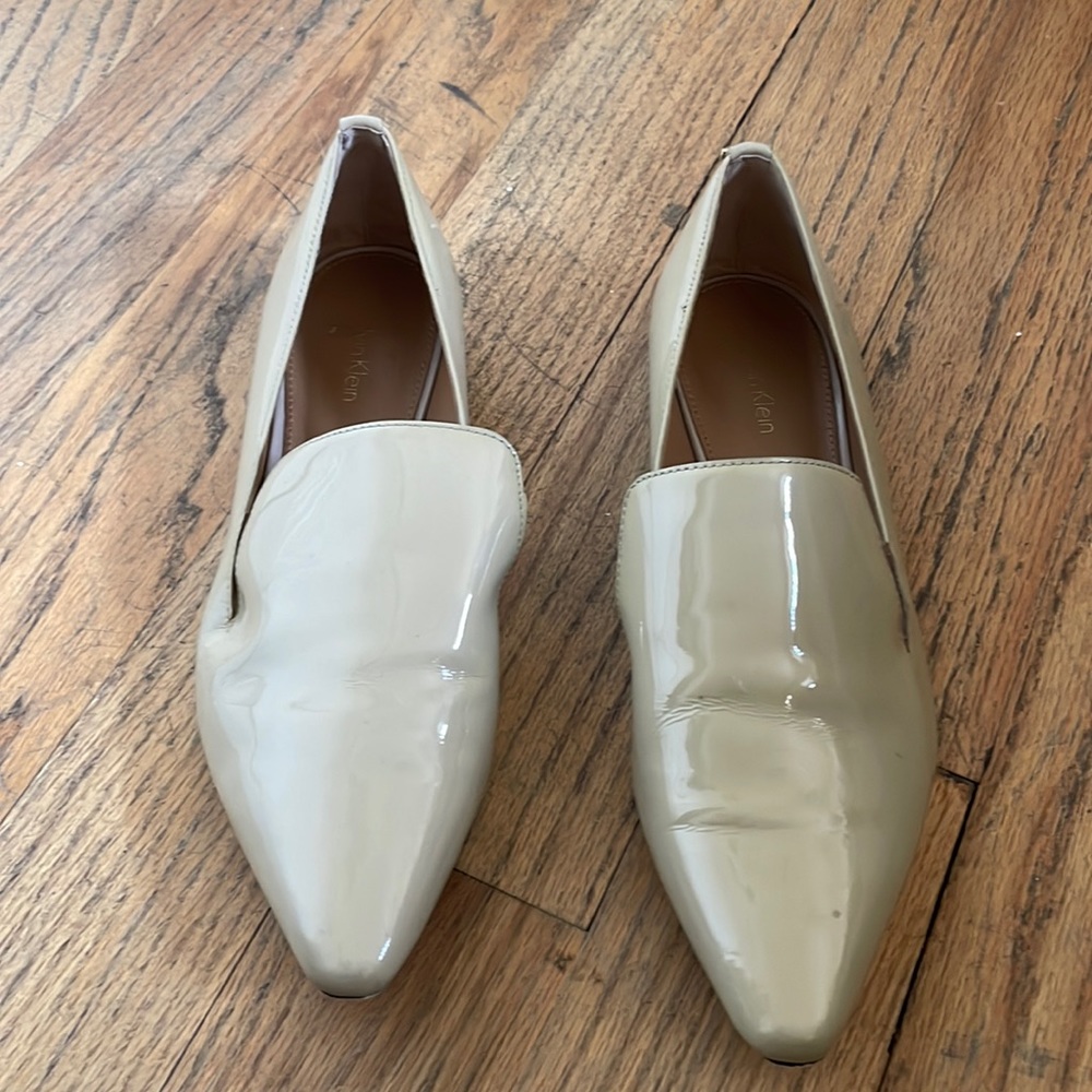 Calvin Klein nude pointed flats